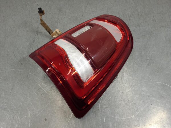 RAM 2500/3500 D2 Right Taillight Dj/D2 2020–Present - Image 2