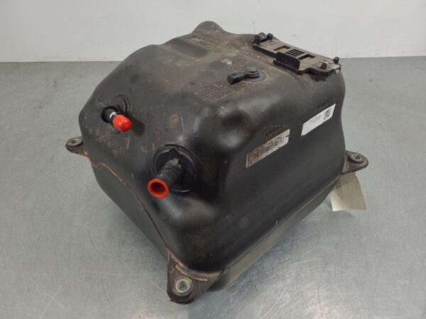RAM 2500/3500 D2 Adblue Tank Dj/D2 2020–Present - Image 2
