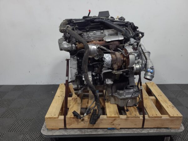 Mercedes Sprinter NCV3 2.1L Turbo-Diesel Engine with Oil Pressure Switch 2009–2018 - Image 2