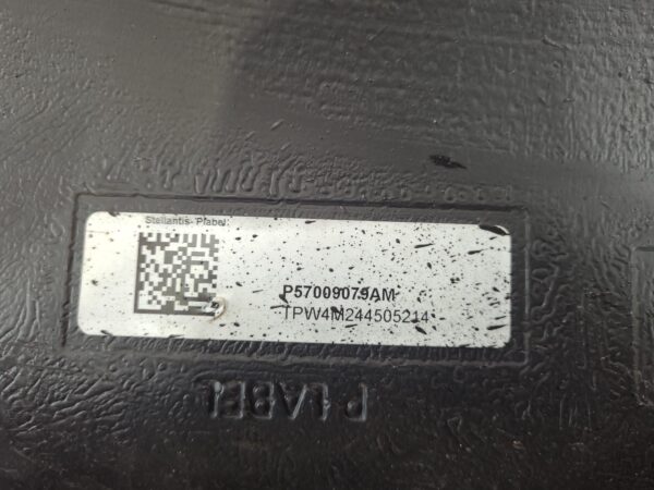RAM 2500/3500 D2 Adblue Tank Dj/D2 2020–Present - Image 8