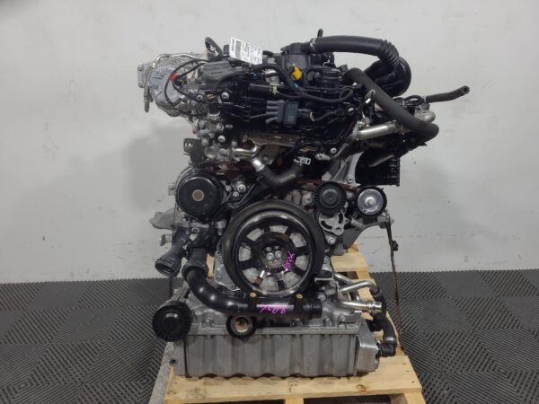 Mercedes Sprinter VS30 2.0L Turbo-Diesel Engine 2022–Present