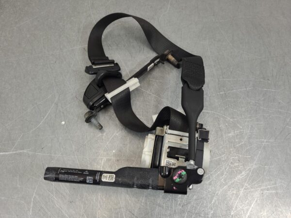 RAM 1500 DT RH Front Seat Belt Only 2020–Present - Image 7