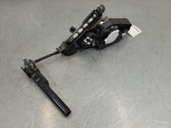 RAM 2500/3500 D2 Seat Belt Dj/D2 2020–Present - Image 6
