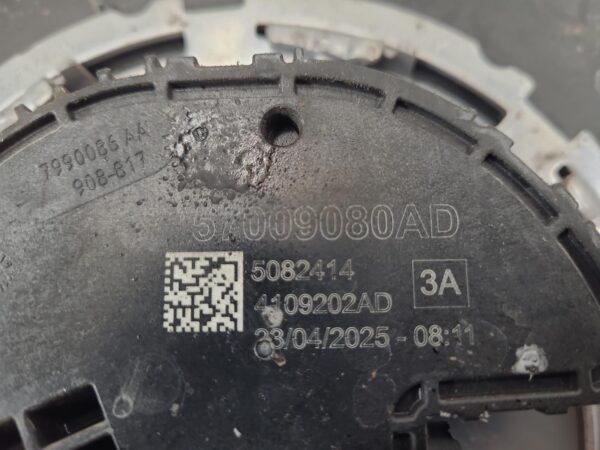 RAM 2500/3500 D2 Adblue Tank Dj/D2 2020–Present - Image 7