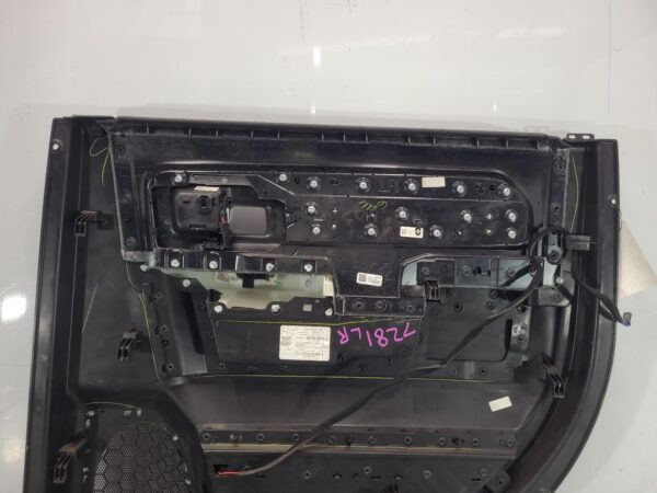 RAM 2500/3500 D2 Door Trim Dj/D2 2020–Present - Image 5