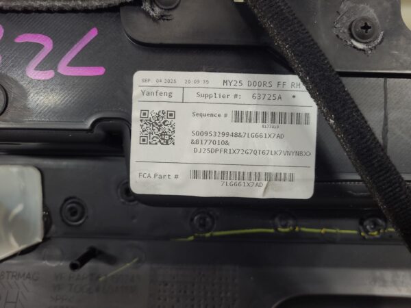 RAM 2500/3500 D2 Door Trim Dj/D2 2020–Present - Image 7
