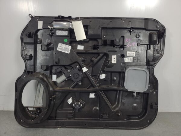 RAM 2500/3500 D2 Right Front Window Reg/Motor Dj/D2 2020–Present