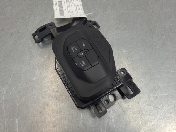 RAM 2500/3500 D2 Gear Stick/Shifter Dj/D2 2020–Present - Image 2