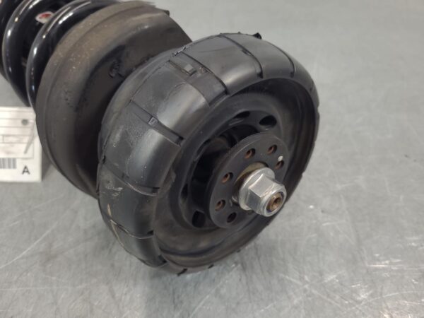 Renault Trafic X82 Left Front Strut 2015–Present - Image 5