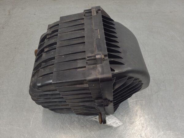 RAM 2500/3500 D2 Air Cleaner/Box Dj/D2 2020–Present - Image 4