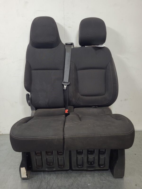 Renault Trafic X82 LH Front Bench Seat Type Cloth 2015–Present