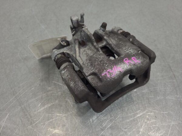 Renault Trafic X82 Right Rear Caliper 2015–Present