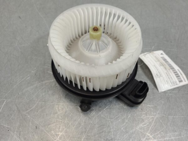 RAM 1500 DT Heater Fan Motor 2020–Present - Image 5