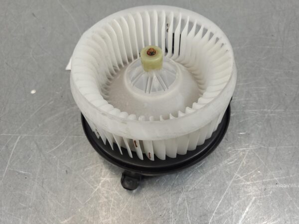 RAM 1500 DT Heater Fan Motor 2020–Present - Image 6