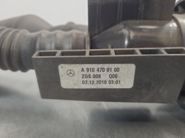 Mercedes Sprinter VS30 Adblue Tank 2018–2022 - Image 7