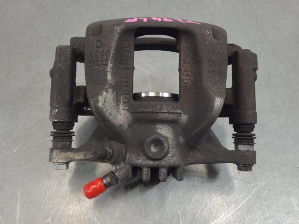 Renault Trafic X82 Left Front Caliper 2015–Present - Image 3