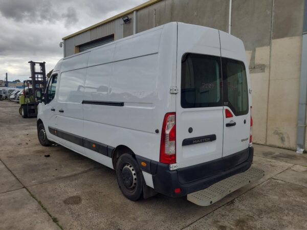 RENAULT MASTER 2011-2026 REAR AXLE BEAM (FWD) X62, 09/11- - Image 9