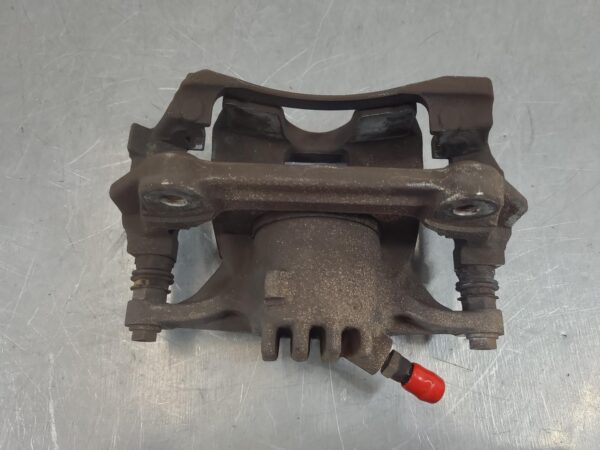 Renault Trafic X82 Left Front Caliper 2015–Present - Image 6