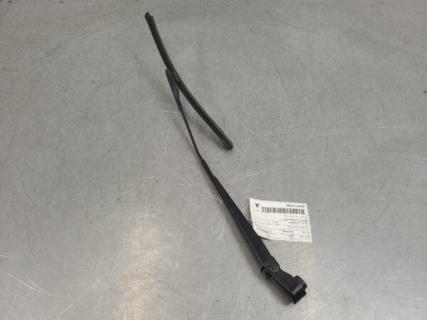 Renault Trafic X82 Wiper Arm Tailgate 2015–Present - Image 7