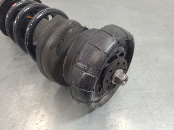 Renault Trafic X82 Left Front Strut 2015–Present - Image 6