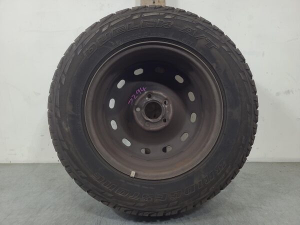 Renault Trafic X82 Steel Wheel 16x6in Factory Silver 2015–Present - Image 3