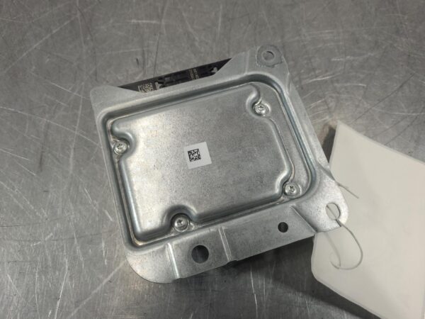RAM 1500 DS Airbag Module P/N 68346715ac 2017–2023 - Image 6