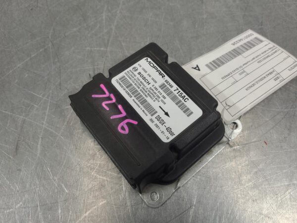 RAM 1500 DS Airbag Module P/N 68346715ac 2017–2023 - Image 2