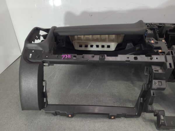 RAM 1500 DT Dash Assembly 2020–Present - Image 2