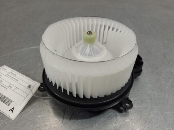 RAM 2500/3500 D2 Heater Fan Motor Dj/D2 2020–Present