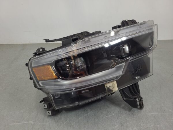 RAM 1500 DT Daytime Running Lamp Type with Led Projector 2023–Present - Image 2