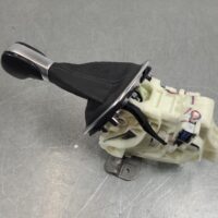 Renault Trafic X82 Gear Stick/Shifter Auto T/M 2019–Present