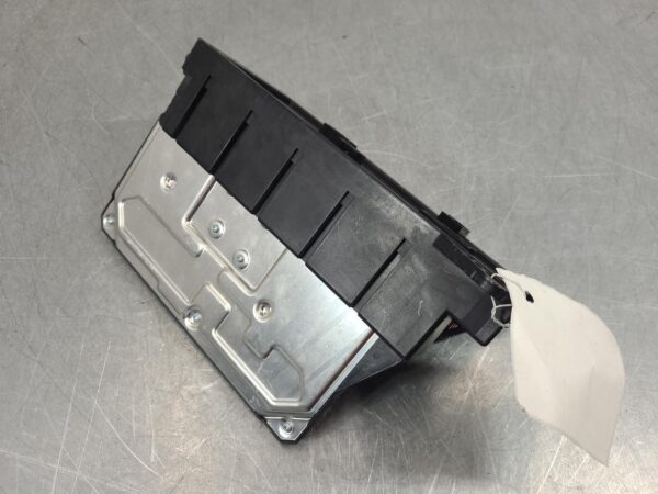 Mercedes Sprinter NCV3 General Control Front Sam Module 2006–2018 - Image 6