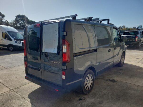 Renault Trafic X82 Bootlid/Tailgate Barn Door LH 2015–Present - Image 9