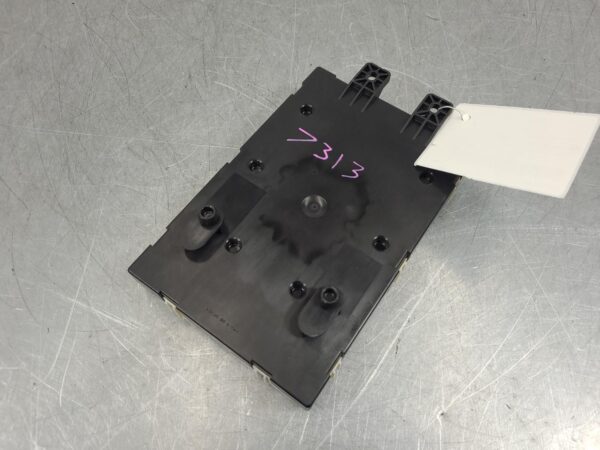 Mercedes Vito 447 General Control Sam Module 2015–Present - Image 4