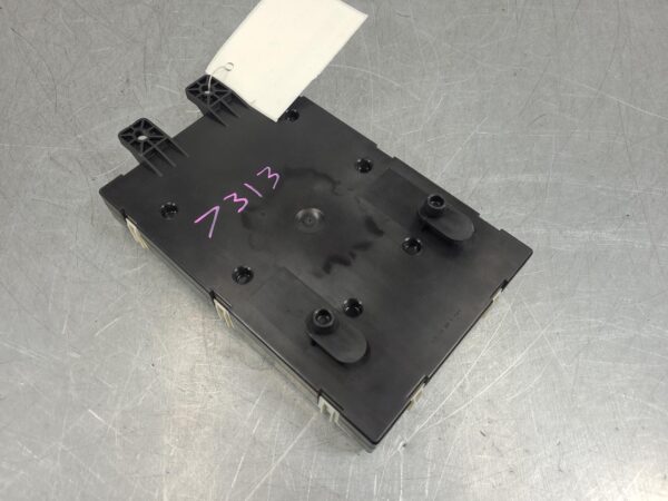 Mercedes Vito 447 General Control Sam Module 2015–Present - Image 5