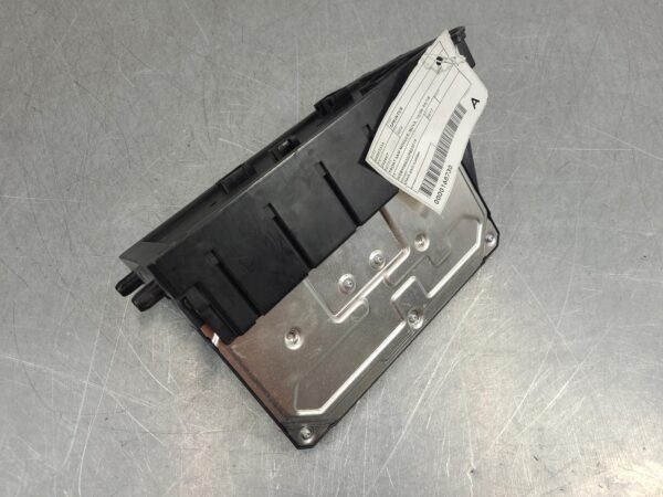 Mercedes Sprinter NCV3 General Control Front Sam Module 2006–2018 - Image 5