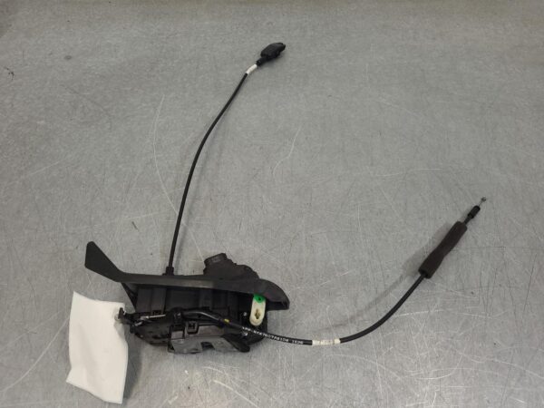Renault Trafic X82 LH Front Door Lock Non-Deadlocking 2015–Present