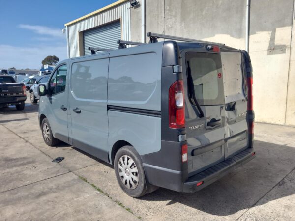 Renault Trafic X82 RH Front Door Lock Non-Deadlocking 2015–Present - Image 10