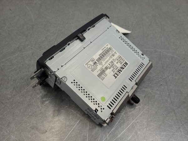 Renault Trafic X82 Stereo/Head With Display Unit Nav Type 2022–Present - Image 5