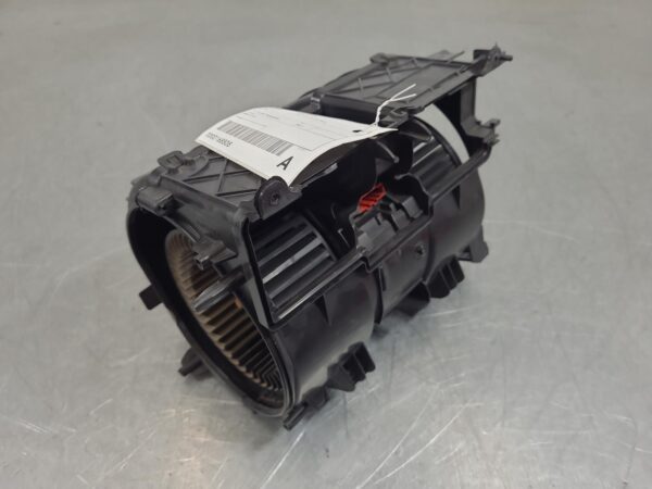 Renault Trafic X82 Heater Fan Motor 2015–Present - Image 5