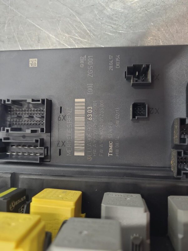 Mercedes Sprinter NCV3 General Control Front Sam Module 2006–2018 - Image 7