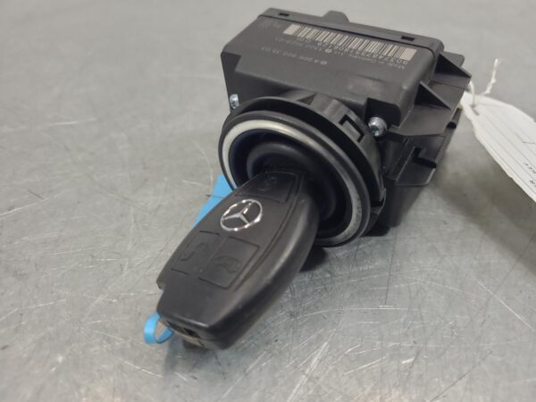 Mercedes Sprinter NCV3 Ignition W/ Key Auto T/M 2006–2018 - Image 4