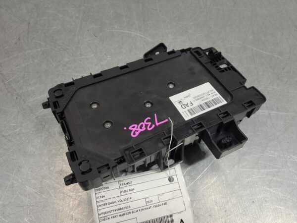 Ford Transit VO General Control Module Under Dash 2014–Present - Image 6