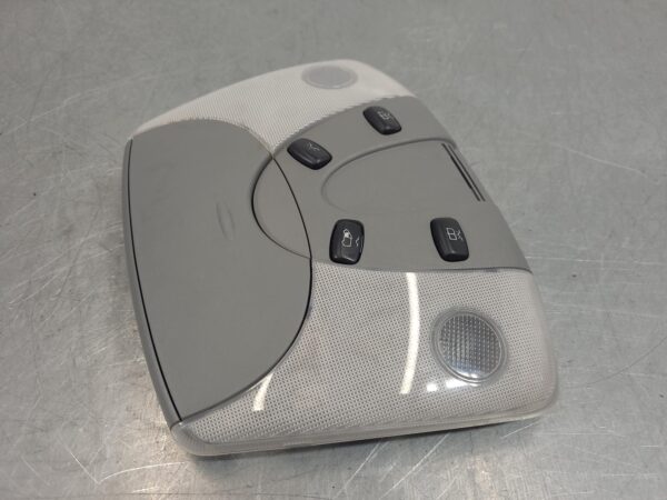 MERCEDES SPRINTER 2006-2018 COURTESY LIGHT VAN 10/06-04/18 - Image 2