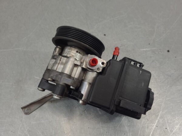MERCEDES SPRINTER 2011-2018 STEERING PUMP DIESEL, 2.1, NCV3, 02/11-04/18 - Image 6