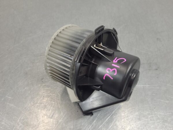 MERCEDES SPRINTER 2006-2018 HEATER FAN MOTOR NCV3, 10/06-04/18 - Image 5