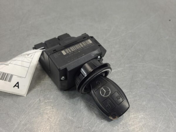 MERCEDES SPRINTER 2006-2018 IGNITION W/ KEY NCV3, AUTO T/M, 10/06-04/18