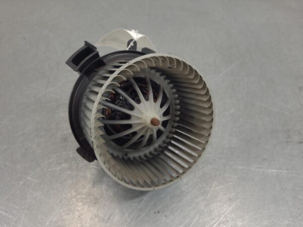 MERCEDES SPRINTER 2006-2018 HEATER FAN MOTOR NCV3, 10/06-04/18