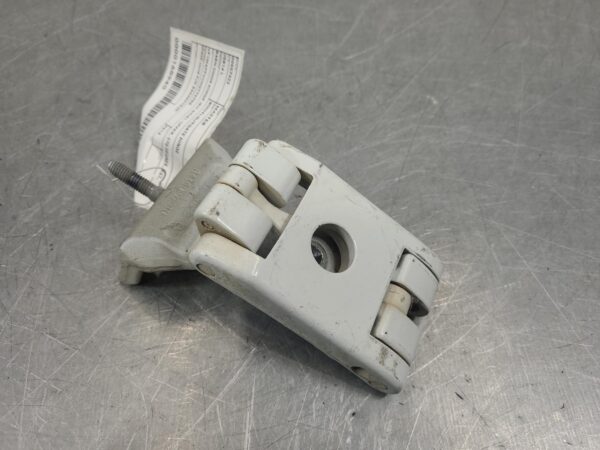 RENAULT MASTER 2011-2026 BOOTLID/TAILGATE HINGE BARN DOOR HINGE (RH SIDE), UPPER - Image 4