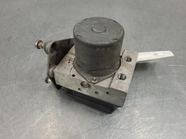 MERCEDES VITO 2005-2015 ABS PUMP/MODULATOR 639, 12/05-02/15 - Image 2